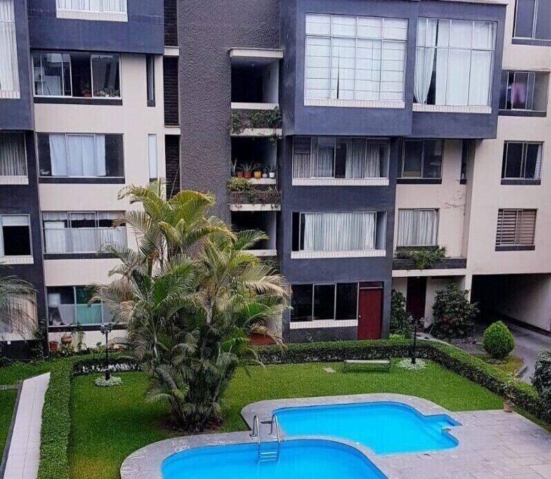 Departamento amplio con piscina